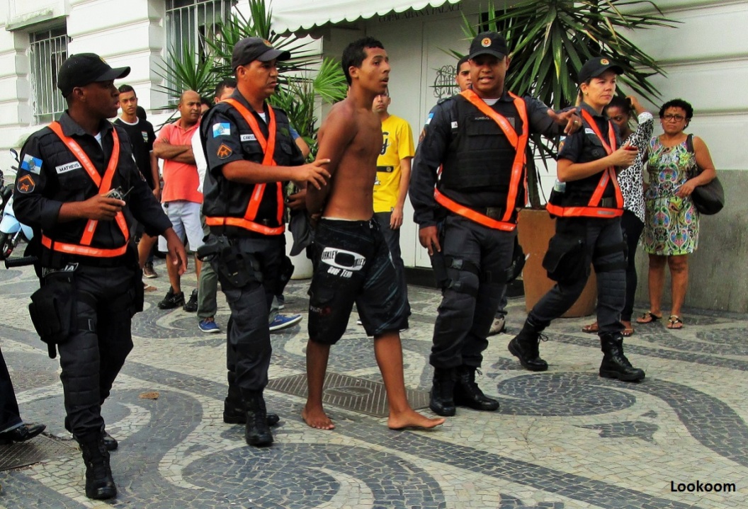 Arrestation à Rio, Brésil